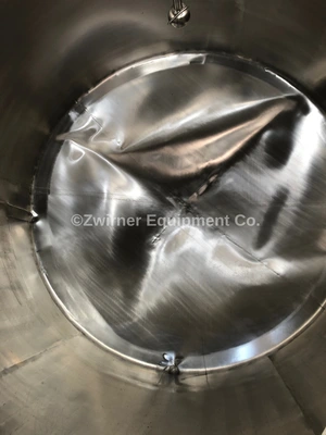 Chicago Stainless Equipment 2,000 Gallon Refrigerated Horizontal Cylindrical Storage Tank