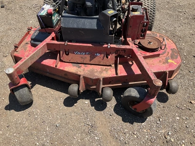 USED 2016 EXMARK VANTAGE
