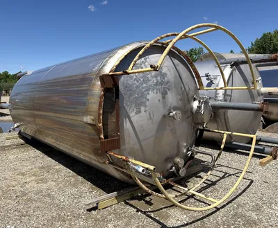 Vendome Copper & Brass Works Inc 7000 Gallon Stainless Steel Tank TANKS / KETTLES | EcReCon Inc (5)