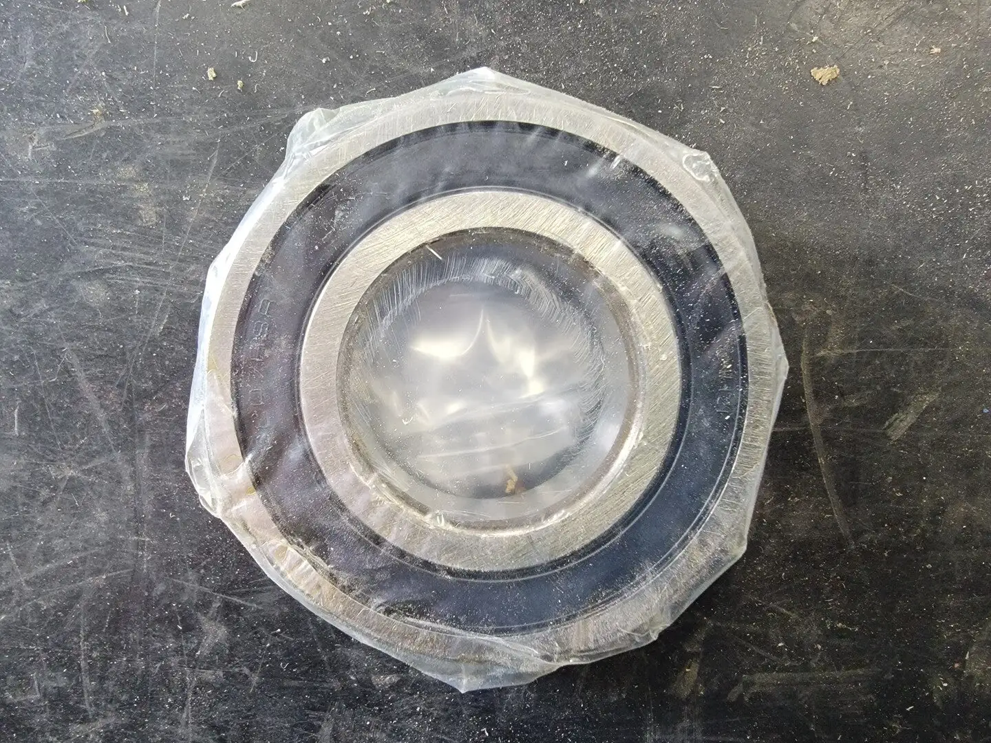 Deep Groove Ball Bearing 6207RSR