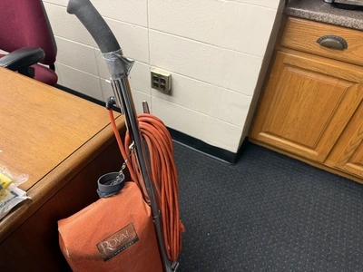 Used _UNKNOWN_ _UNKNOWN_ Vacuum Cleaners Indiana US | Miedema Asset Management Group #1414471