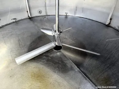 1,250 Gallon 304 Stainless Steel Agitated Mix Tank – Dual Turbine, Baffled, Vert