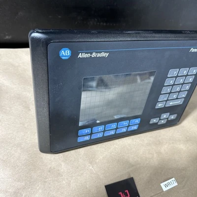 USED Allen-Bradley 2711-B6C15