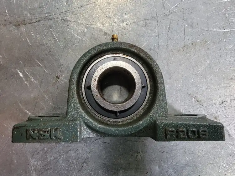 Used NSK P206 Bearings British Columbia CA | Lenmark #259731