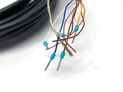 Used KEYENCE Output Cable, PNP for SZ-01S, 5m Cable & Wire Michigan US | Maverick Industrial Sales #1393121