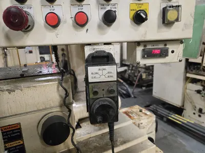 Koyo KC300D Semi-Rough Outer Diameter Grinding Machine