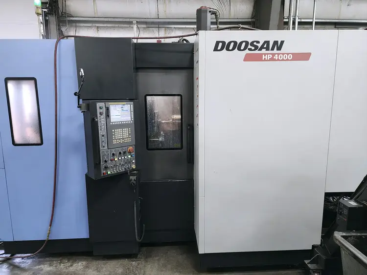 Used 2012 DOOSAN HP4000 Horizontal Machining Centers Illinois US | Machinery Marketing International #1321829