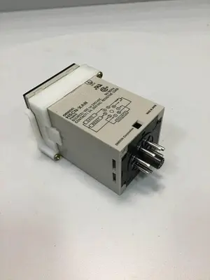 USED OMRON H5CN-XAN