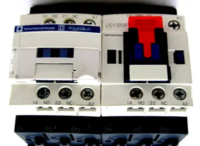 NEW TELEMECANIQUE LC2-D09-G7 REVERSING CONTACTOR LC2D09G7
