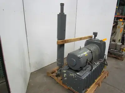 Leybold Heraeus TR400 15Hp Vacuum Pump W/Pump & Heat Exchanger 230/460V 3Ph