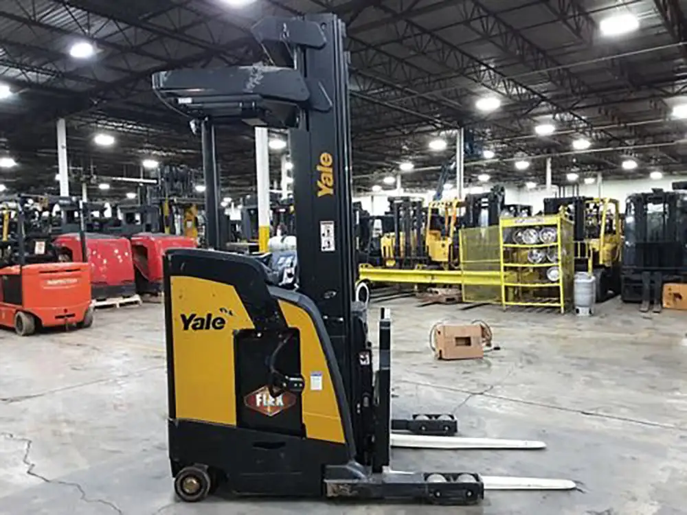 Used 2024 Yale NR040 Reach Trucks New York US | United Lift #1446702