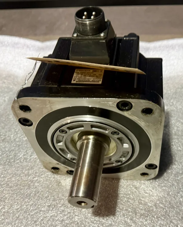 Used YASKAWA SGMGH-20ACA61 Servo Motors Ohio US | Great American Equipment Company #871037