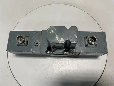 USED MOOG D651-129B