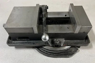 360 Degree 6" Manual Rotating Vise