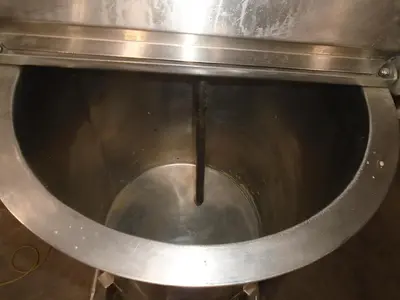Used 40 Gallon Stainless Steel Tank with Mixer