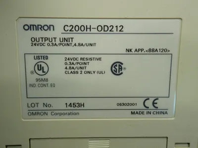 USED OMRON C200HOD212