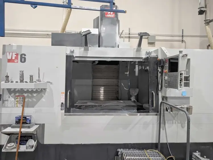 Used HAAS VF-6/40 Vertical Machining Centers Illinois US | Lion Machinery #1309592
