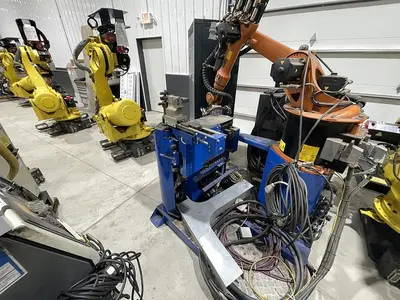 Used 2014 KUKA KR16-2 Robots Michigan US | Aucto #1333516