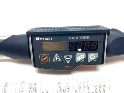 USED TOHNICHI DATA TORK DIGITAL TORQUE WRENCH 3/8" DRIVE