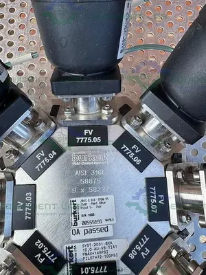 USED LOT OF 8 - BURKERT 2031 A 8.0 00 00 0000 9-WAY PNEUMATIC SOLENOID VALVE