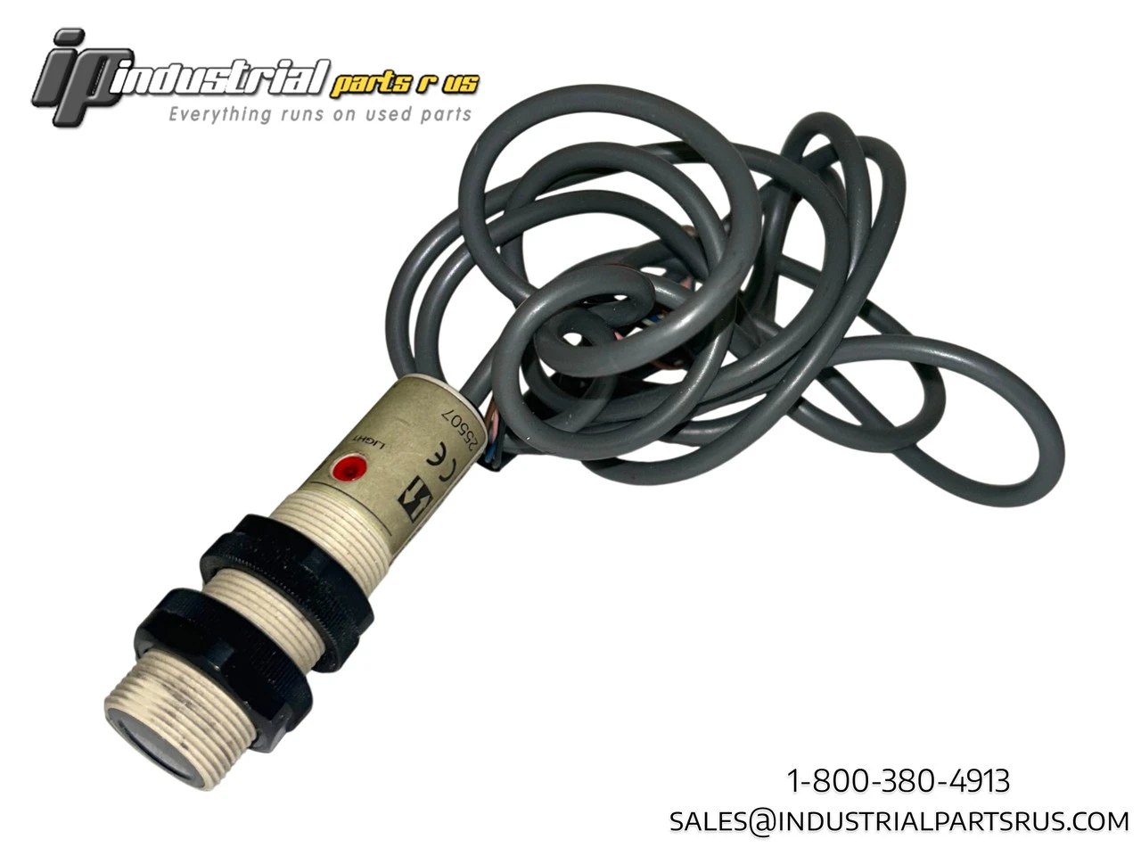 NEW OMRON E3F2-DS10C4-N