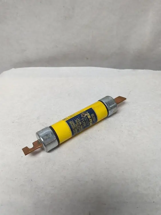 Used COOPER BUSSMANN LPS-RK-100SP Miscellaneous Equipment (Electrical & Power) | Surplus Asset Holdings #1201174
