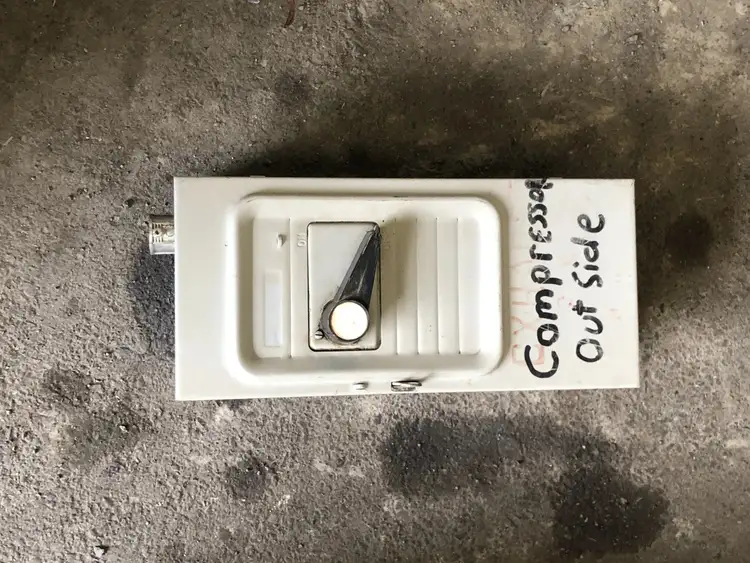 Used FEDERAL PIONEER 1336 Switchgears British Columbia CA | Lenmark #242354