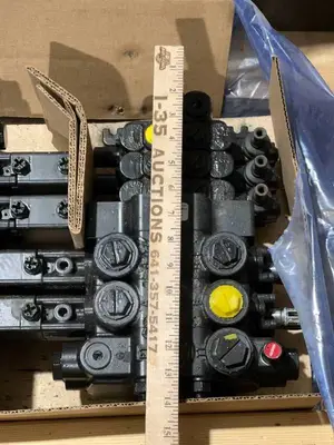 Hydraulic Valve Bank