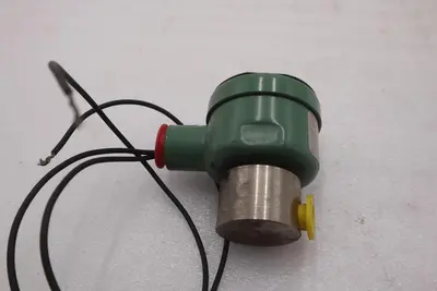 ASCO 8262AZZ1 RED HAT SOLENIOD VALVE STOCK #K-3646
