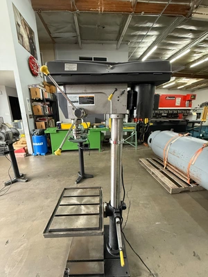 CENTRAL MACHINERY 20" Drill Press DRILLS, HEAVY DUTY & SENSITIVE, VERTICAL, SINGLE SPINDLE | Wheeler Machinery Sales (3)