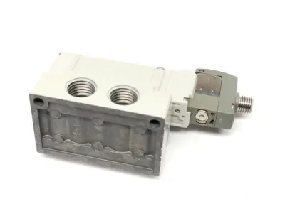 SY5140-5WOU-02T | SMC  Base Mount Solenoid Valve 5-Port 2-Position 1/4" NPT 24VDC - New