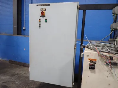 USED YASKAWA / MOTOMAN UP20 / DX200