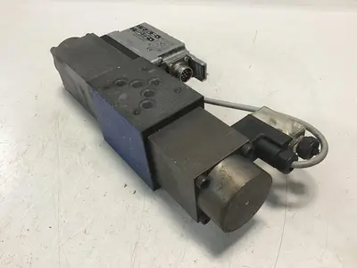 USED BOSCH 0 811 404 811