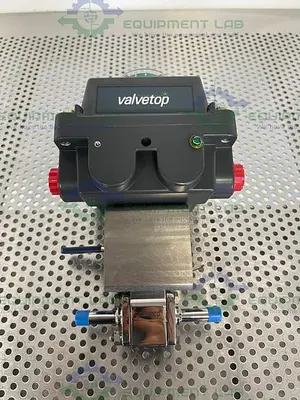 USED TOPWORX DXP-E20GNEB VALVE ACTUATOR POSITIONER CONTROLLER W/ 1/2" VALVE