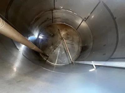 PERRY PRODUCTS 10,000 Gallon Stainless Steel Tanks | Perry Equipment (3)