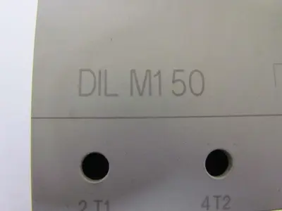 Moeller DIL M150 DIL M1 50 Contactor 3-Pole 250VDC 155A 100-120V Coil w/Aux