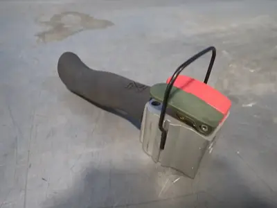 Unknown Tool Balancer Handle