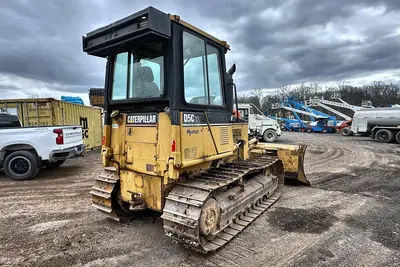 Used 2001 CATERPILLAR D5C Bulldozers Pennsylvania US | Proxy Equipment #1377711