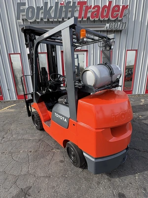 USED 2002 TOYOTA 7FGCU30