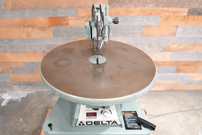 Delta 40-601 Scroll Saw