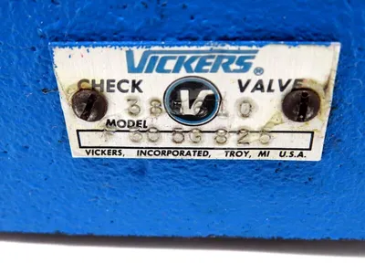 NEW VICKERS 385610 HYDRAULIC VALVE F3 C5G 825