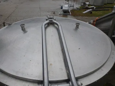 Ahlborn 2600 L Tanks SS Europe 0-4,999 Litres | Perry Equipment (9)