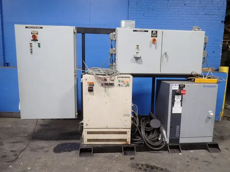 Used YASKAWA / MOTOMAN UP20 / DX200 Robots Ohio US | HGR 24 #729749