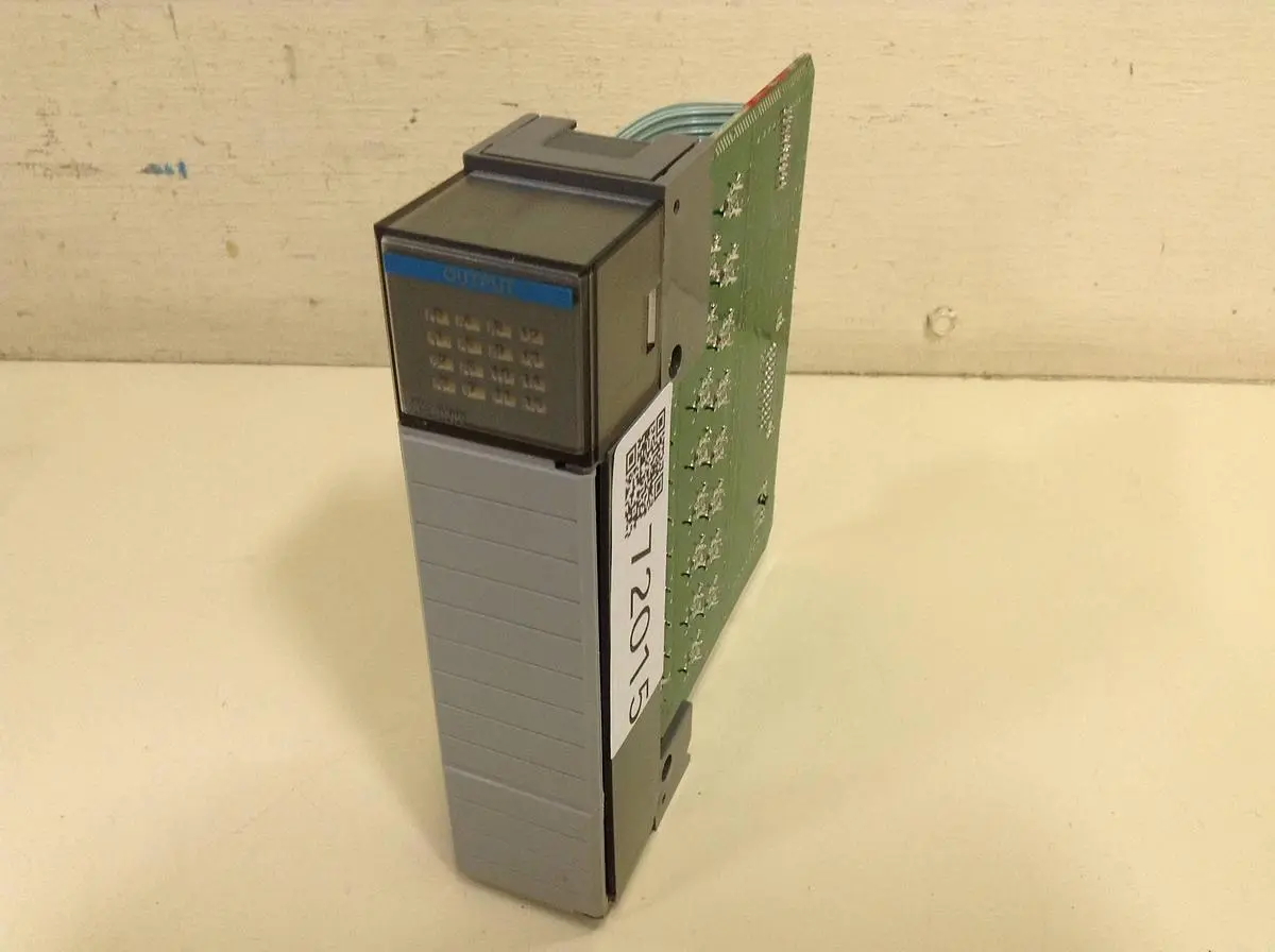 USED ALLEN BRADLEY 1746-OV16 SER C
