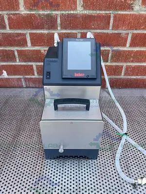 USED HUBER MINISTAT 125 REFRIGERATED /HEATED CIRCULATING BATH -25 TO 150°C