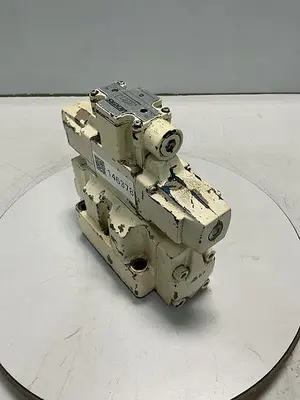 USED VICKERS DG5V-7-6C-T-PL-T-10-JA-S443