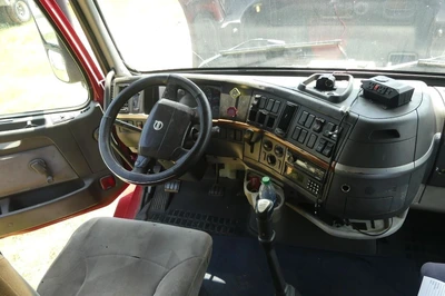 Used 2006 VOLVO VNL 64T Conventional trucks Florida US | Proxy Equipment #1384860