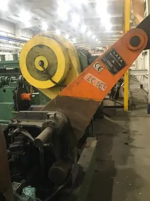 Outboard Support Arm