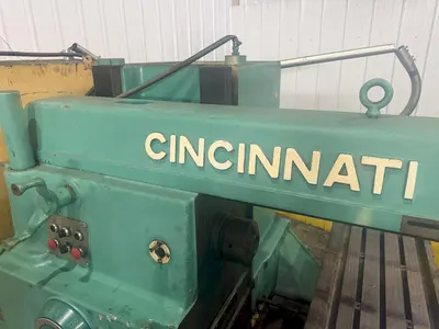 #3 X 72" X 18" CINCINNATI MODEL #330-18 VERCIPOWER HORIZONTAL MILLING MACHINE: YOBRO #24517