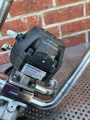 USED 3 ITT PURE FLO ADVANTAGE 4 - WAY DIAPHRAGM VALVE W/ 1" SANITARY FITTING
